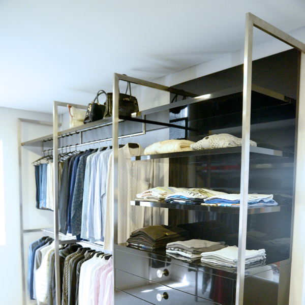 Wardrobe Support Fins